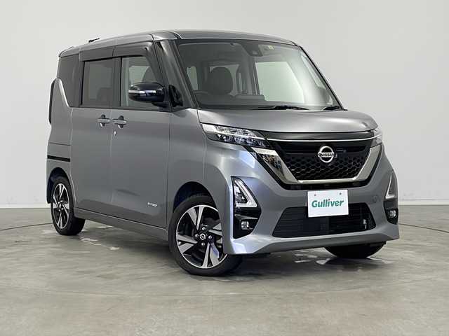 日産 ルークス HWS Gターボ アーバンクロム 新潟県 2022(令4)年 1.4万km チタニウムグレーメタリック 純正ＳＤナビ（Bluetooth・CD・DVD）/アラウンドビューモニター　/ターボ　/衝突被害軽減システム/フルセグ　/片側パワースライドドア/純正ＥＴＣ　/レーンキープアシスト　/クルーズコントロール　/前後コーナーセンサー　/ＬＥＤオートライト　/前席シートヒーター　/ドライブレコーダー/アイドリングストップ/革巻きステアリング/純正フロアマット/純正１５インチアルミホイール/スマートキー/スペアキー