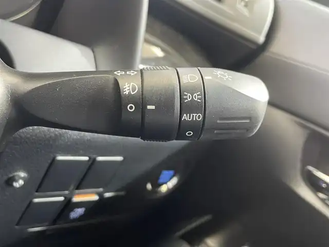 トヨタ ヴェルファイア 2.5Z Aエディデョン ゴールデンアイズ 岩手県 2017(平29)年 8.2万km ホワイトパールクリスタルシャイン クルーズコントロール追従有/4WD/コーナーセンサー/オートライト/純正LEDヘッドライト/純正アルミホイール18インチ/パワースライドドア/ドライブレコーダー/オットマン/電動リアゲート/純正フロアマット/ETC/純正エンジンスターター/フリップダウン/バックカメラ/純正フルセグテレビ/パーキングアシスト