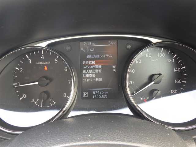 日産 エクストレイル 20Xtt エマージェンシーブレーキ 千葉県 2017(平29)年 6.8万km ダイヤモンドブラック エマージェンシーブレーキ/クルーズコントロール/アイドリングストップ/カブロンシート/前席シートヒーター/純正SDナビ/地デジTV/【DVD/CD再生機能　Bluetooth接続】/アラウンドビューモニター/ドライブレコーダー/革巻きステアリング/ETC/LEDヘッドライト/ウインカーミラー/コーナーセンサー/純正18インチアルミホイル/インテリジェントキー