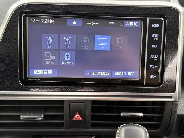 トヨタ シエンタ G クエロ 愛知県 2020(令2)年 5.3万km ブラックマイカ トヨタセーフティセンス/　　・プリクラッシュセーフティ/　　・レーンディバーチャーアラート/　　・オートマチックハイビーム/クリアランスソナー/純正7インチナビ　　/　　・CD/DVD/BT/フルセグ/バックカメラ/アイドリングストップ/ビルトインETC/両側パワースライドドア/ハーフレザーシート/純正ホイールキャップ/純正LEDヘッドライト/電動格納ウィンカーミラー