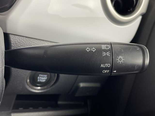 スズキ ハスラー X 大阪府 2018(平30)年 3.3万km ブルーイッシュブラックパール3 デュアルカメラブレーキサポート/社外メモリナビ/　　CD/DVD/BT/USB/フルセグTV/バックカメラ/HIDオートライト/フォグランプ/シートヒーター/純正15インチアルミホイール/誤発進抑制機能/車線逸脱警報機能/アイドリングストップ/スマートキー/ビルトインETC