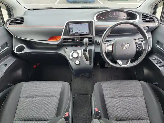 トヨタ シエンタ G 東京都 2020(令2)年 4.2万km ブラックマイカ 社外ナビ/Bluetooth/衝突軽減ブレーキ/レーンキープアシスト/コーナーセンサー/LEDヘッドライト/ETC/バックカメラ/両側パワースライドドア/プッシュスタート/キーレスエントリー/トヨタセーフティセンス/新車保証書/取扱説明書