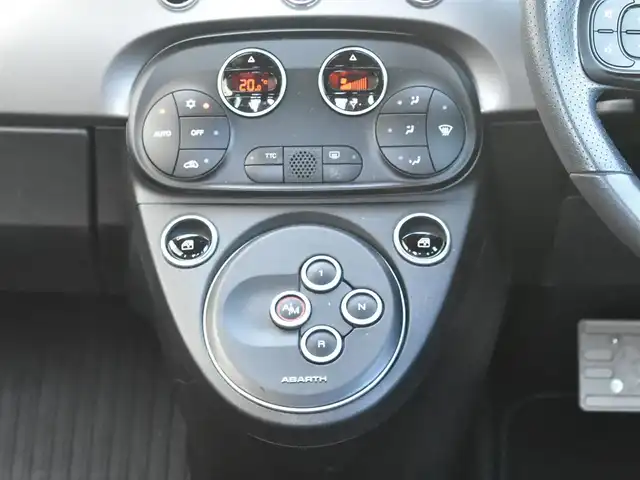 アバルト ５９５ ツーリズモ 神奈川県 2022(令4)年 1.5万km グレー ワンオーナー/カラー708/茶革シート/社外メモリナビAVIC-RZ711/フルセグテレビ/DVD/CD/Bluetoothオーディオ/エンブレム入り前後ドラレコ/ETC/純正17インチアルミホイール/純正フロアマット/リモコンキー/純正フロアマット/SPORTモードメーター/オートエアコン/コーナーセンサーリヤ/保証書/取扱説明書