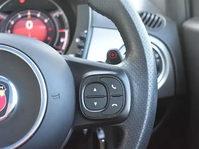 アバルト ５９５ ツーリズモ 神奈川県 2022(令4)年 1.5万km グレー ワンオーナー/カラー708/茶革シート/社外メモリナビAVIC-RZ711/フルセグテレビ/DVD/CD/Bluetoothオーディオ/エンブレム入り前後ドラレコ/ETC/純正17インチアルミホイール/純正フロアマット/リモコンキー/純正フロアマット/SPORTモードメーター/オートエアコン/コーナーセンサーリヤ/保証書/取扱説明書