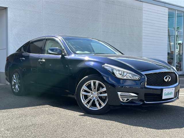 日産 フーガ 370GT FOUR 秋田県 2015(平27)年 6.1万km ダークブルー 純正メモリナビ/純正BT、CD、DVD、フルセグTV/純正18インチAW/全方位カメラ/前後コーナーセンサー/D＋N席パワーシート/ETC/スペアキー/４WD/取説、保証書