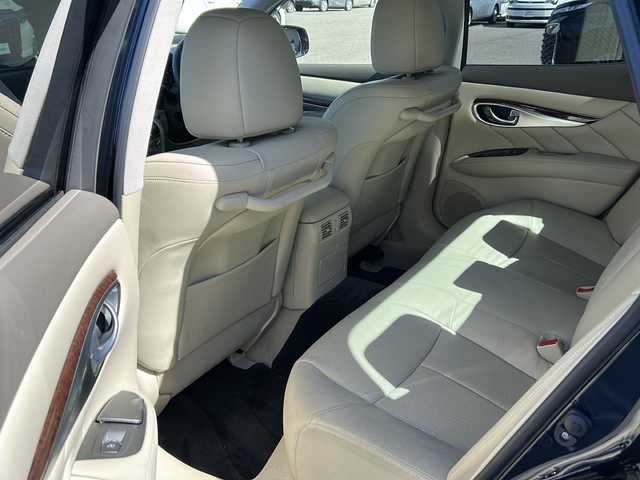 日産 フーガ 370GT FOUR 秋田県 2015(平27)年 6.1万km ダークブルー 純正メモリナビ/純正BT、CD、DVD、フルセグTV/純正18インチAW/全方位カメラ/前後コーナーセンサー/D＋N席パワーシート/ETC/スペアキー/４WD/取説、保証書