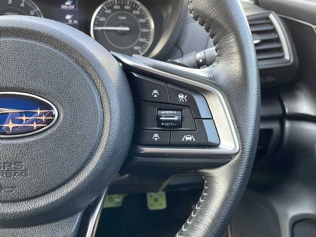 スバル インプレッサ スポーツ 1．6i－LアイサイトSスタイル 道北・旭川 2019(令1)年 1.1万km クリスタルホワイトP /4WD//禁煙車//純正SDナビ//CD/DVD/SD/MSV/BT/フルセグ//サイド・バックカメラ//アイサイトVer3//衝突軽減ブレーキ//レーンキープ//レーダークルーズコントロール//ブラインドスポットモニター//誤発進抑制//コーナーセンサー//アイドリングストップ//パドルシフト//ミラーヒーター//SRH//オートライト//LEDヘッドライト//フォグライト//リアフォグ//ヘッドライトウォッシャー//ドライブレコーダー//ETC//フロントデアイサー//オートワイパー//純正フロアマット//トノカバー