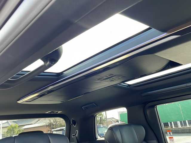 トヨタ アルファードハイブリット Z 茨城県 2025(令7)年 0.1万km ブラック 左右独立ムーンルーフ/純正１４インチナビ/パノラミックビューモニター/デジタルインナーミラー/ＥＴＣ/レザーシート/シートヒーター/エアシート/両側パワースライドドア/パワーバックドア/スマートキー/プッシュスタート/プリクラッシュセーフティ/リアクロストラフィックアラート/ロードサインアシスト/ブラインドスポットモニター/レーンキープアシスト/後方車両接近告知/プロアクティブドライビングアシスト/パーキングサポートブレーキ/リアカメラディテクション/ワンオーナー/安心降車アシスト/周辺車両接近時サポート/クリアランスソナー/１００Ｖ充電/クルーズコントロール