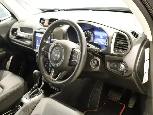 クライスラー・ジープ ジープ レネゲード リミテッド 静岡県 2019(平31)年 1.7万km ブラック 純正ナビ /フルセグTV /AppleCarPlay /バックカメラ /ACC LKA BSM /黒革シート /シートヒーター /ステアヒーター /前席パワーシート/LEDヘッドライト /コーナーセンサー /ETC /アイドリングストップ