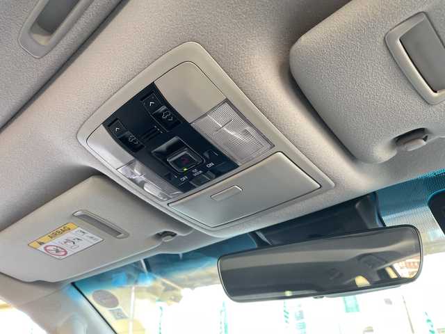 トヨタ ランドクルーザー プラド TX Lパッケージ 神奈川県 2021(令3)年 6.9万km アティチュードブラックマイカ ワンオーナー					/純正9インチメモリーナビ				/・DTV/BT/USB								/全方位カメラ	/クリアランスソナー/電動ムーンルーフ									/ブラックレザーシート/前席パワーシート					/前席シートヒーター/エアーシート					/ビルトインETC2.0					/ToyotaSafetySense					/・プリクラッシュセーフティ		/・レーンディパーチャーアラート/・ロードサインアシスト					/・オートマチックハイビーム					/ダウンヒルアシストコントロールシステム								/純正17インチAW				/オートライト					/純正LEDヘッドライト					/フロント/バックフォグ					/プッシュEgスタート/ストップ					/スマートキー×2/ターンランプ付オートリトラミラー/純正フロアマット/取扱説明書					/ナビ取扱説明書		/保証書付整備手帳