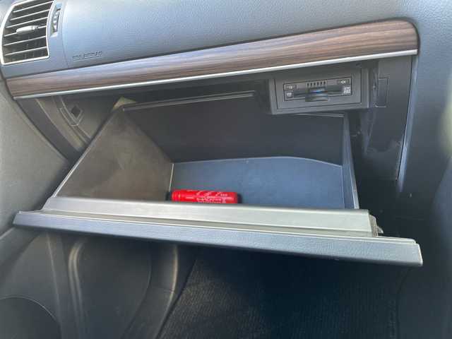 トヨタ ランドクルーザー プラド TX Lパッケージ 神奈川県 2021(令3)年 6.9万km アティチュードブラックマイカ ワンオーナー					/純正9インチメモリーナビ				/・DTV/BT/USB								/全方位カメラ	/クリアランスソナー/電動ムーンルーフ									/ブラックレザーシート/前席パワーシート					/前席シートヒーター/エアーシート					/ビルトインETC2.0					/ToyotaSafetySense					/・プリクラッシュセーフティ		/・レーンディパーチャーアラート/・ロードサインアシスト					/・オートマチックハイビーム					/ダウンヒルアシストコントロールシステム								/純正17インチAW				/オートライト					/純正LEDヘッドライト					/フロント/バックフォグ					/プッシュEgスタート/ストップ					/スマートキー×2/ターンランプ付オートリトラミラー/純正フロアマット/取扱説明書					/ナビ取扱説明書		/保証書付整備手帳