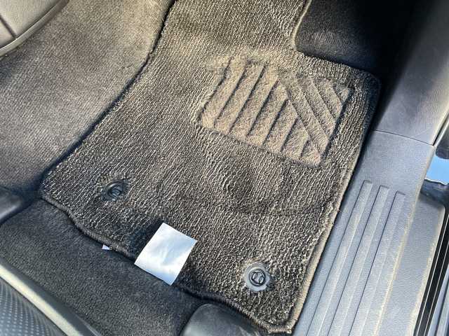 トヨタ ランドクルーザー プラド TX Lパッケージ 神奈川県 2021(令3)年 6.9万km アティチュードブラックマイカ ワンオーナー					/純正9インチメモリーナビ				/・DTV/BT/USB								/全方位カメラ	/クリアランスソナー/電動ムーンルーフ									/ブラックレザーシート/前席パワーシート					/前席シートヒーター/エアーシート					/ビルトインETC2.0					/ToyotaSafetySense					/・プリクラッシュセーフティ		/・レーンディパーチャーアラート/・ロードサインアシスト					/・オートマチックハイビーム					/ダウンヒルアシストコントロールシステム								/純正17インチAW				/オートライト					/純正LEDヘッドライト					/フロント/バックフォグ					/プッシュEgスタート/ストップ					/スマートキー×2/ターンランプ付オートリトラミラー/純正フロアマット/取扱説明書					/ナビ取扱説明書		/保証書付整備手帳