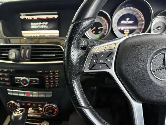 メルセデス・ベンツ Ｃ２００ ブルーエフィシェンシーW AVG 京都府 2012(平24)年 8.9万km ファイアオパール 純正マルチナビ、地デジ/パドルシフト/ステアリングスイッチ/パドルシフト/オートライト/クルーズコントロール/バックカメラ/ディスチャージ/保証書/取扱説明書