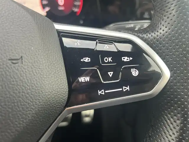 フォルクスワーゲン ＶＷ ゴルフ ＧＴＩ 茨城県 2022(令4)年 1.9万km ドルフィングレーメタリック ワンオーナー/レッドブレーキキャリパー/Wスマホチャージ/前後ドラレコ/ハンドルヒーター/前席シートヒーター/Rプライバシーガラス/LEDマトリクスヘッドライト/前後コーナーセンサー/デジタルコックピットプロ/ディスカバープロ/アップルカープレイ/フルセグTV/ETC2.0/Bカメラ