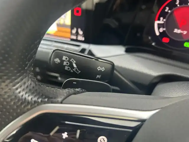 フォルクスワーゲン ＶＷ ゴルフ ＧＴＩ 茨城県 2022(令4)年 1.9万km ドルフィングレーメタリック ワンオーナー/レッドブレーキキャリパー/Wスマホチャージ/前後ドラレコ/ハンドルヒーター/前席シートヒーター/Rプライバシーガラス/LEDマトリクスヘッドライト/前後コーナーセンサー/デジタルコックピットプロ/ディスカバープロ/アップルカープレイ/フルセグTV/ETC2.0/Bカメラ