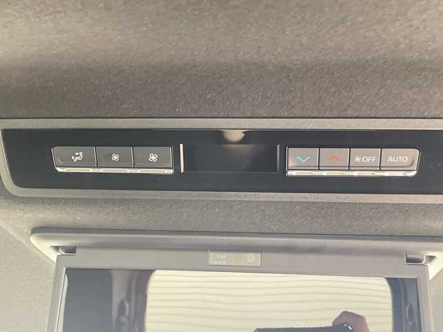 トヨタ ヴォクシー S－G 群馬県 2024(令6)年 1.9万km ホワイトパールクリスタルシャイン 純正１２．３型後席モニター　純正１０．５型ナビ　全周囲カメラ　フルセグＴＶ　アドバンストパーク　ＥＴＣ２．０　ドラレコ　追従クルーズコントロール　シートヒーター　両側電動スライドドア　ＷＡＣ　禁煙車