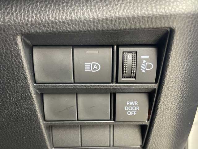 トヨタ ヴォクシー S－G 群馬県 2024(令6)年 1.9万km ホワイトパールクリスタルシャイン 純正１２．３型後席モニター　純正１０．５型ナビ　全周囲カメラ　フルセグＴＶ　アドバンストパーク　ＥＴＣ２．０　ドラレコ　追従クルーズコントロール　シートヒーター　両側電動スライドドア　ＷＡＣ　禁煙車