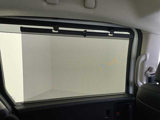 ホンダ フリード ハイブリット e:HEV AIR EX 茨城県 2025(令7)年 0.6万km プラチナホワイトパール 純正ディスプレイオーディオ　バックモニター　衝突軽減ブレーキ　両側電動スライドドア　シートヒーター　追従クルコン　ドライブレコーダー　ビルトインＥＴＣ　スマートキ―　ＬＥＤライト　オートライト　禁煙車