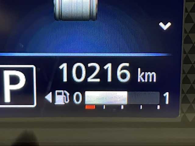 三菱 ｅＫクロススペース M 秋田県 2021(令3)年 1.1万km アメジストブラック 4WD/両側スライドドア/ステアリングスイッチ/前席シートヒーター/電動格納ミラー/社外フロアマット/純正ホイールキャップ/コーナーセンサー/LEDライト/オートライト/オートハイビーム/リモコンキー