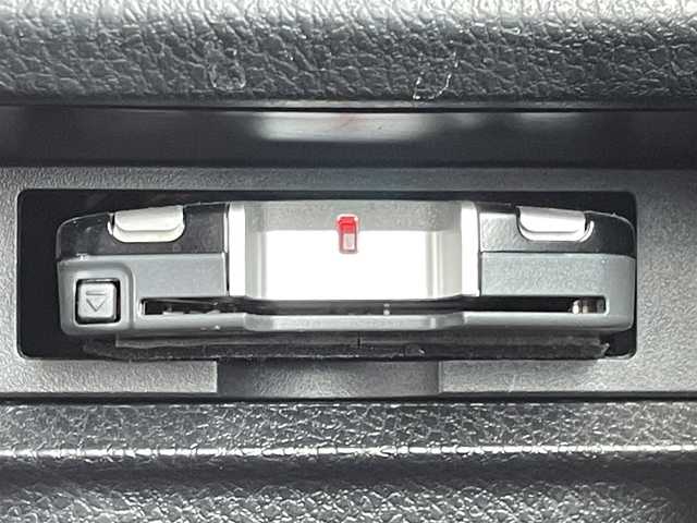 トヨタ ノア Si 富山県 2014(平26)年 8.8万km ボルドーマイカメタリック (株)IDOMが運営する【じしゃロン長野店】の自社ローン専用車両になります。こちらは現金またはオートローンご利用時の価格です。自社ローンご希望の方は別途その旨お申付け下さい　/純正ナビ/Bluetooth/バックカメラ/ETC/フルセグTV/純正フロアマット/純正アルミホイール/ABS/横滑り防止装置/盗難防止装置/LEDヘッドライト/オートライト