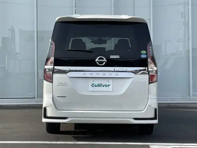 日産 セレナ ハイウェイスター V 神奈川県 2021(令3)年 3.5万km ブリリアントホワイトパール 社外ナビゲーション　/CD/DVD　/Bluetooth接続　/全方位カメラ　/ドライブレコーダー/プロパイロット　/レーンキープアシスト/両側パワースライドドア　/ＥＴＣ/前後コーナーセンサー/横滑り防止装置　/盗難防止装置　/USB入力端子/ABS/社外フロアマット/純正アルミホイル/オートライト/オートマチックハイビーム/ベンチシート/ウォークスルー/LEDヘッドライト/スマートキー