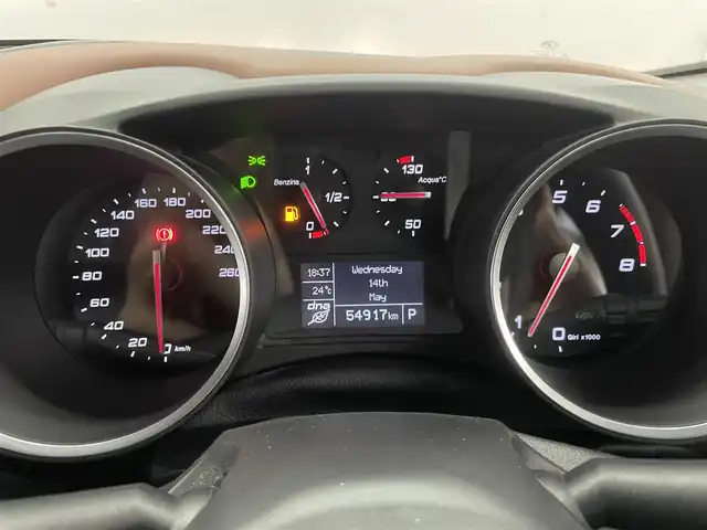 アルファロメオ ジュリエッタ スーパー 兵庫県 2018(平30)年 5.5万km 白 社外ナビ（カロッツェリアAVIC-RZ801）/バックカメラ/ブラウンレザーシート/ETC/地デジTV/フロントシートヒーター/電動フロントシート/パドルシフト/ドライブレコーダー前後カメラ/Bluetooth