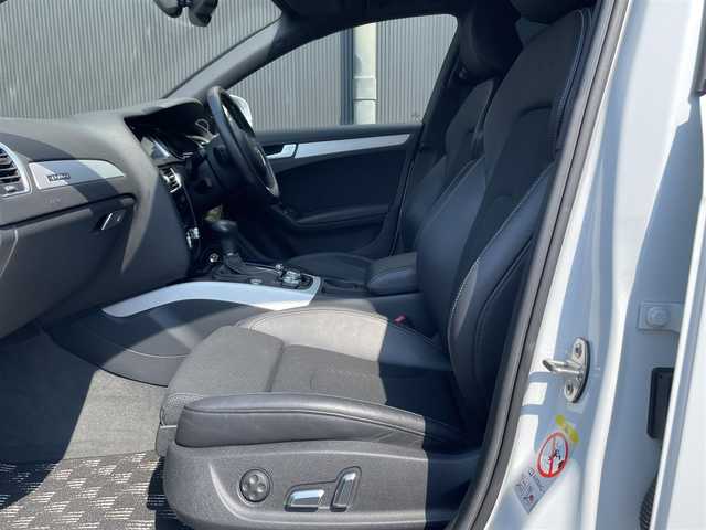 アウディ Ａ４ 2．0 TFSI クワトロ 香川県 2014(平26)年 5万km グレイシアホワイトメタリック Sライン/純正ナビ/Bカメラ/ETC/ドラレコ/フルセグTV/BT/DVD/CD/SD/アダプティブクルーズコントロール/パークセンサー/レーンアシスト/bang&olufsenサウンド/ハーフレザーシート/シートヒーター/パワーシート/パドルシフト/スペアキー×1本/取説/保証書