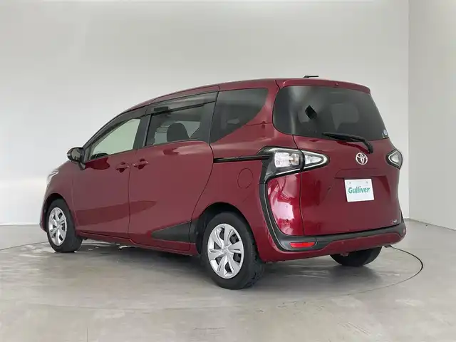 トヨタ シエンタ G 埼玉県 2019(令1)年 2.1万km センシュアルレッドマイカ パノラミックビューモニター　純正ナビ　シートヒーター　ステアリングヒーター　セーフティセンス　両側パワースライドドア　ビルトインＥＴＣ　コーナーセンサー　スマートキー　プッシュスタート　地デジ
