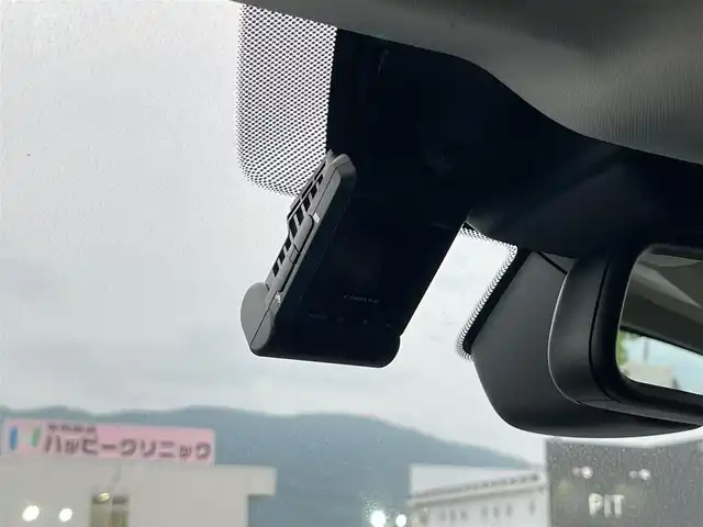 ランドローバー ランドローバー ディスカバリースポーツ　HSE 山梨県 2018(平30)年 4.9万km カルパチアングレー ブラックP /ドライバーA/黒革 /ACC /全周囲C/純正HDDナビ/BT/フルセグ/ACC/BSA/LKA/ステアリングH/Aハイビーム/Aライト/HID/Pシート/シートヒーター/電動リアゲート/ETC/取説/記録簿