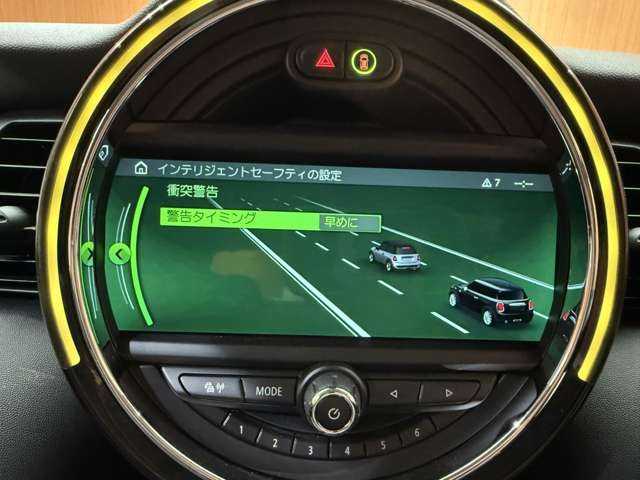 ＭＩＮＩ ミニ クーパー アイスブルーED 千葉県 2018(平30)年 3.9万km アイスブルー インテリジェントセーフティ　/純正ナビ　/バックカメラ　/ＰＤＣ　/パーキングアシスト　/ドライブレコーダー　/純正１５インチＡＷ　/ＬＥＤヘッドライト　/オートライト