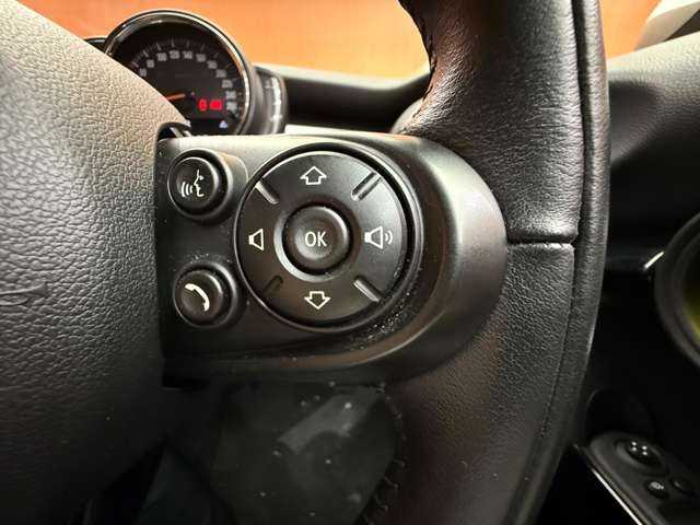 ＭＩＮＩ ミニ クーパー アイスブルーED 千葉県 2018(平30)年 3.9万km アイスブルー インテリジェントセーフティ　/純正ナビ　/バックカメラ　/ＰＤＣ　/パーキングアシスト　/ドライブレコーダー　/純正１５インチＡＷ　/ＬＥＤヘッドライト　/オートライト