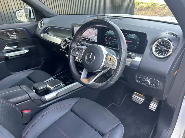 メルセデス・ベンツ Ｍ・ベンツ ＧＬＢ２００ｄ 4マチック AMGライン 福岡県 2021(令3)年 7.2万km ポーラホワイト レーダーセーフティパッケージ/アダプティブクルーズコントロール/純正ナビ/Applecarplay/androidauto/フルセグTV/全方位カメラ/パワーバックドア/ハーフレザーシート/前席シートヒーター/ワイヤレス充電　/LEDヘッドライト/オートハイビーム/前後ドライブレコーダー/純正19インチアルミホイール/ETC2.0/取扱説明書/スペアキー×1