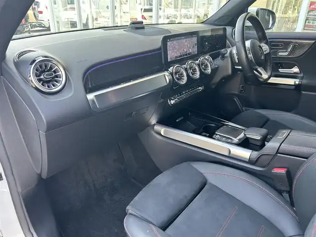 メルセデス・ベンツ Ｍ・ベンツ ＧＬＢ２００ｄ 4マチック AMGライン 福岡県 2021(令3)年 7.2万km ポーラホワイト レーダーセーフティパッケージ/アダプティブクルーズコントロール/純正ナビ/Applecarplay/androidauto/フルセグTV/全方位カメラ/パワーバックドア/ハーフレザーシート/前席シートヒーター/ワイヤレス充電　/LEDヘッドライト/オートハイビーム/前後ドライブレコーダー/純正19インチアルミホイール/ETC2.0/取扱説明書/スペアキー×1