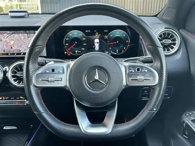 メルセデス・ベンツ Ｍ・ベンツ ＧＬＢ２００ｄ 4マチック AMGライン 福岡県 2021(令3)年 7.2万km ポーラホワイト レーダーセーフティパッケージ/アダプティブクルーズコントロール/純正ナビ/Applecarplay/androidauto/フルセグTV/全方位カメラ/パワーバックドア/ハーフレザーシート/前席シートヒーター/ワイヤレス充電　/LEDヘッドライト/オートハイビーム/前後ドライブレコーダー/純正19インチアルミホイール/ETC2.0/取扱説明書/スペアキー×1