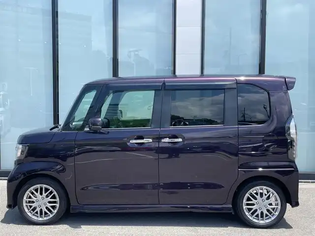 ホンダ Ｎ ＢＯＸ カスタム L ターボ 大阪府 2022(令4)年 3.3万km プレミアムベルベットパープル・パール 純正ナビ/　CD/DVD/Bluetooth/USB/　バックモニター/ターボ車/ホンダセンシング/コーナーセンサー/前席シートヒーター/両側パワースライドドア/レーダークルーズコントロール/レーンキープアシスト/アイドリングストップ/前後ドライブレコーダー/オートマチックハイビーム/純正15インチアルミホイール/純正フロアマット/プッシュスタート/スマートキー/ＥＴＣ/ＬＥＤ/禁煙車