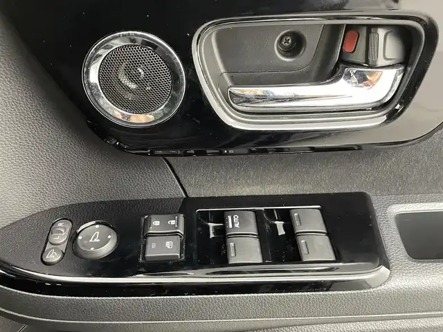ホンダ Ｎ ＢＯＸ カスタム L ターボ 熊本県 2022(令4)年 3.3万km プレミアムベルベットパープル・パール 純正ナビ/　CD/DVD/Bluetooth/USB/バックモニター/ターボ車/ホンダセンシング/コーナーセンサー/前席シートヒーター/両側パワースライドドア/レーダークルーズコントロール/レーンキープアシスト/アイドリングストップ/前後ドライブレコーダー/オートマチックハイビーム/純正15インチアルミホイール/純正フロアマット/プッシュスタート/スマートキー/ＥＴＣ/ＬＥＤ/禁煙車