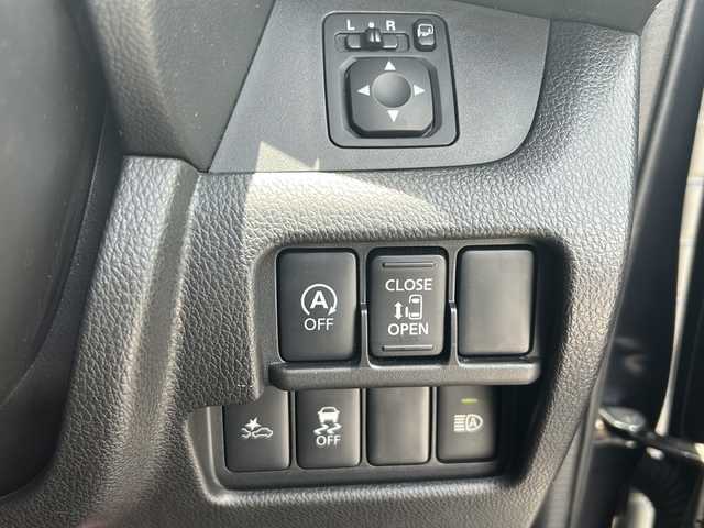 日産 デイズ ルークス ハイウェイスター Xターボ 沖縄県 2017(平29)年 6.4万km プレミアムパープルP 県外仕入/禁煙車　/純正ナビ　フルセグＴＶ　Bluetooth DVD再生可/バックカメラ 全方位カメラ　/片側パワースライドドア　/ＥＴＣ　/リアサーキュレーター　/リアロールサンシェード　/ステアリングスイッチ　/ウインカードアミラー　/ハーフレザーシート　/スマートキー