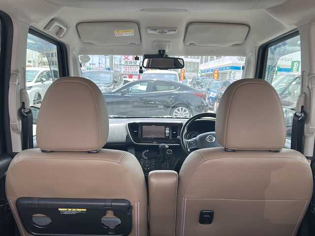 日産 デイズ ルークス ハイウェイスター Xターボ 沖縄県 2017(平29)年 6.4万km プレミアムパープルP 県外仕入/禁煙車　/純正ナビ　フルセグＴＶ　Bluetooth DVD再生可/バックカメラ 全方位カメラ　/片側パワースライドドア　/ＥＴＣ　/リアサーキュレーター　/リアロールサンシェード　/ステアリングスイッチ　/ウインカードアミラー　/ハーフレザーシート　/スマートキー
