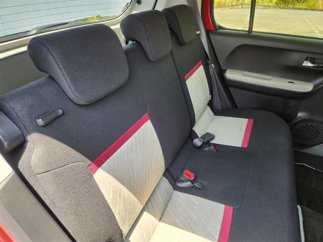 トヨタ パッソ モーダ　Gパッケージ 群馬県 2016(平28)年 3.8万km マゼンタベリーマイカM 純正ナビ(Bluetooth/CD/DVD)/フルセグTV/バックモニター/クリアランスソナー/スマートアシスト2/・衝突回避支援ブレーキ機能/・衝突警報機能/・車線逸脱警報機能/・誤発進抑制制御機能/・先行車発進お知らせ機能/LEDヘッドランプ/オートライト/オートエアコン/本革巻きステアリング/ステアリングスイッチ/純正14インチアルミホイール/キーフリーシステム/プッシュボタンスタート/イモビライザー/禁煙車