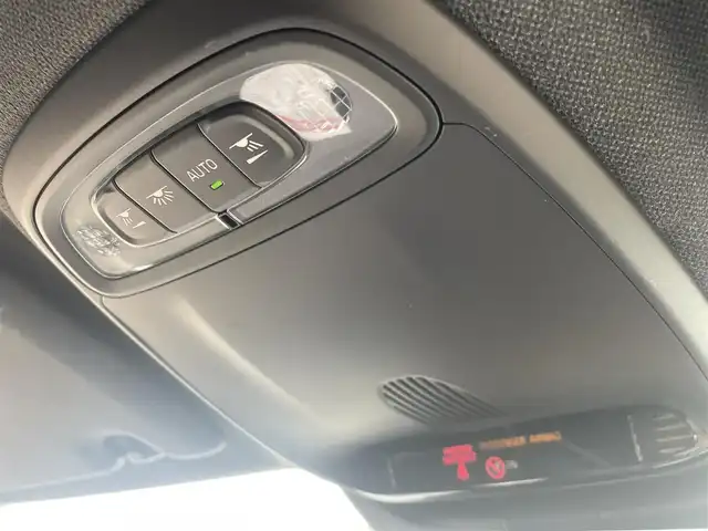 ボルボ ＸＣ４０ B4 AWD Rデザイン 東京都 2020(令2)年 1万km パール 純正ナビ/360°カメラ/BSM/ACC/ハーフレザーシート/シートヒーター/ドライブレコーダー/ETC