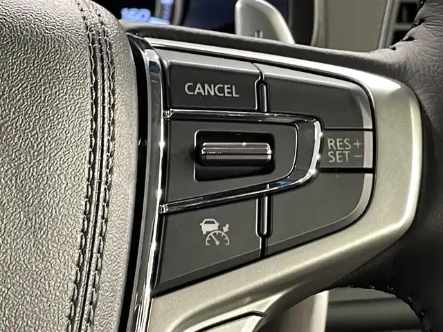 三菱 デリカＤ：５ ブラックエディション 愛知県 2025(令7)年 0.1千km アメジストブラック 登録済未使用車/電動サイドステップ/本革シート/純正１１インチナビ/フリップダウンモニター/両側パワースライドドア/パワーバックドア/レーダークルーズコントロール/衝突軽減ブレーキ/車線逸脱警報/ブラインドスポットモニター/電動パーキングブレーキ/ブレーキホールド/パドルシフト/ハンドルヒーター/シートヒーター/ＬＥＤヘッドライト/AC100V100Wコンセント/アクセサリーソケット/USB＆HDMI入力端子/ISOFIX/純正18インチアルミホイール