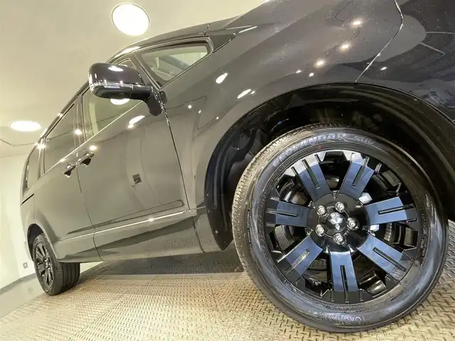 三菱 デリカＤ：５ ブラックエディション 愛知県 2025(令7)年 0.1千km アメジストブラック 登録済未使用車/電動サイドステップ/本革シート/純正１１インチナビ/フリップダウンモニター/両側パワースライドドア/パワーバックドア/レーダークルーズコントロール/衝突軽減ブレーキ/車線逸脱警報/ブラインドスポットモニター/電動パーキングブレーキ/ブレーキホールド/パドルシフト/ハンドルヒーター/シートヒーター/ＬＥＤヘッドライト/AC100V100Wコンセント/アクセサリーソケット/USB＆HDMI入力端子/ISOFIX/純正18インチアルミホイール