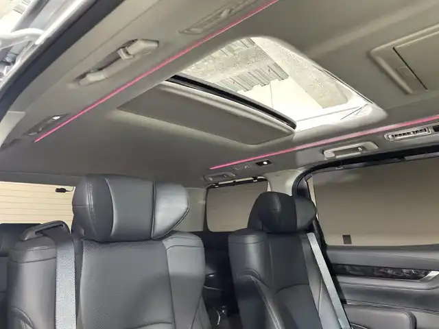 トヨタ アルファード S Cパッケージ 神奈川県 2022(令4)年 1.2万km ホワイトパールクリスタルシャイン トヨタセーフティセンス/純正9型メーカーナビ/・BT/フルセグTV/CD/DVD/SD/MiraCast/AM/FM/バックカメラ/デジタルインナーミラー/ツインムーンルーフ/純正フリップダウンモニター/モデリスタエアロ(F/S/RU)/両側電動スライドドア/ビルトインETC/360度ドライブレコーダー/レザー調シート/パワーシート(D/N/2列目)/シートヒーター(D/N)/ベンチレーション(D/N)/メモリシート(D)/パワーバックドア/BSM/ウッドコンビステアリング/ステアリングスイッチ/ステアリングヒーター/Autoライト/三眼LEDヘッドライト/AFS/LEDフォグランプ/シーケンシャルウィンカー/スマートキー/スペアキー/プッシュスタートボタン/電動パーキングブレーキ/オートブレーキホールド/SOSコール/純正フロアマット/純正ドアバイザー/純正18インチアルミホイール