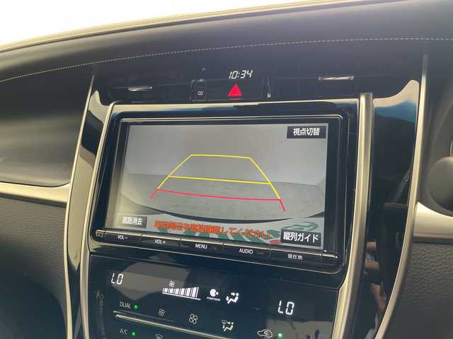 トヨタ ハリアー プレミアム 愛知県 2017(平29)年 5.6万km ブラック 純正9型ナビ/バックカメラ/衝突軽減システム/フルセグ/CD DVD/Bluetooth/レーダークルーズコントロール/電動リアゲート/ETC/ハーフレザー/ステアリングスイッチ/スマートキー/プッシュスタート/シーケンシャルウィンカー
