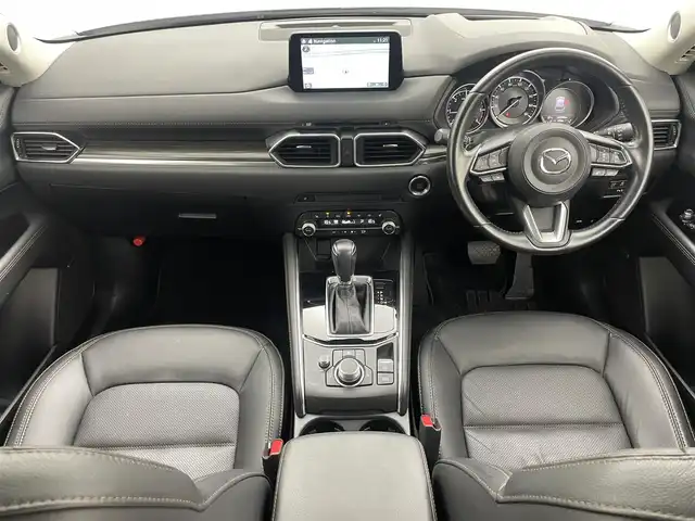 マツダ ＣＸ－５ XD Lパッケージ 岡山県 2020(令2)年 2.5万km スノーフレイクホワイトパールマイカ 純正ナビ/地デジ/Bluetooth/DVD再生/全方位モニター/黒レザーシート/シートヒーター/パワーシート/メモリシート/ETC/前後ドライブレコーダー /衝突被害軽減ブレーキ/レーダークルーズコントロール/ヘッドアップディスプレイ/ブラインドスポットモニター/純正19インチアルミホイール/純正フロアマット/パドルシフト /パワーバックドア /オートハイビーム /プッシュスタート /スマートキー