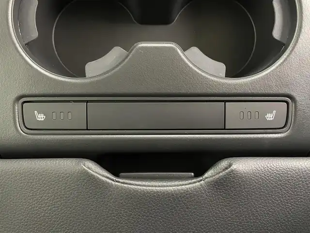 マツダ ＣＸ－５ XD Lパッケージ 岡山県 2020(令2)年 2.5万km スノーフレイクホワイトパールマイカ 純正ナビ/地デジ/Bluetooth/DVD再生/全方位モニター/黒レザーシート/シートヒーター/パワーシート/メモリシート/ETC/前後ドライブレコーダー /衝突被害軽減ブレーキ/レーダークルーズコントロール/ヘッドアップディスプレイ/ブラインドスポットモニター/純正19インチアルミホイール/純正フロアマット/パドルシフト /パワーバックドア /オートハイビーム /プッシュスタート /スマートキー