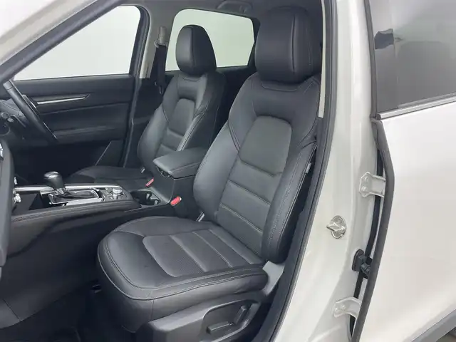 マツダ ＣＸ－５ XD Lパッケージ 岡山県 2020(令2)年 2.5万km スノーフレイクホワイトパールマイカ 純正ナビ/地デジ/Bluetooth/DVD再生/全方位モニター/黒レザーシート/シートヒーター/パワーシート/メモリシート/ETC/前後ドライブレコーダー /衝突被害軽減ブレーキ/レーダークルーズコントロール/ヘッドアップディスプレイ/ブラインドスポットモニター/純正19インチアルミホイール/純正フロアマット/パドルシフト /パワーバックドア /オートハイビーム /プッシュスタート /スマートキー