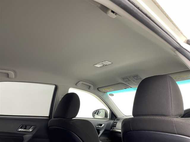 トヨタ マークＸ 250G 岐阜県 2013(平25)年 9.6万km ホワイトパールクリスタルシャイン モデリスタエアロ(フロント/サイド/リアアンダー)/＝＝＝＝＝/純正メーカーHDDナビ/・CD/DVD/MSV/USB/AUX/フルセグTV/モデリスタエアロ　純正メーカーナビ　バックカメラ　　フルセグＴＶ　スマートキー　　プッシュスタート　パワーシート　　キセノンヘッドライト　オートライト　　フォグランプ　　ビルトインＥＴＣ　社外１８ＡＷ