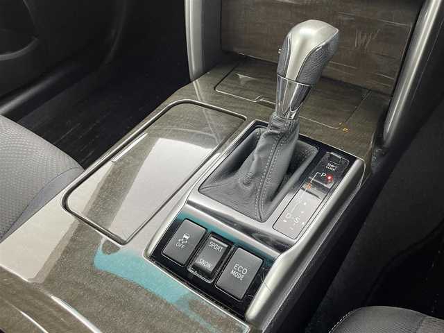 トヨタ マークＸ 250G 岐阜県 2013(平25)年 9.6万km ホワイトパールクリスタルシャイン モデリスタエアロ(フロント/サイド/リアアンダー)/＝＝＝＝＝/純正メーカーHDDナビ/・CD/DVD/MSV/USB/AUX/フルセグTV/モデリスタエアロ　純正メーカーナビ　バックカメラ　　フルセグＴＶ　スマートキー　　プッシュスタート　パワーシート　　キセノンヘッドライト　オートライト　　フォグランプ　　ビルトインＥＴＣ　社外１８ＡＷ