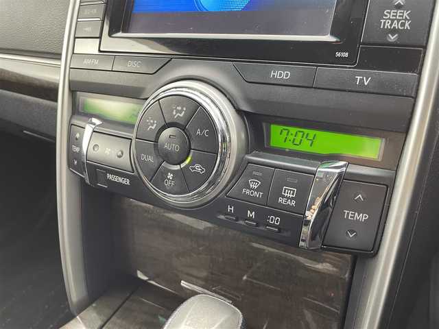 トヨタ マークＸ 250G 岐阜県 2013(平25)年 9.6万km ホワイトパールクリスタルシャイン モデリスタエアロ(フロント/サイド/リアアンダー)/＝＝＝＝＝/純正メーカーHDDナビ/・CD/DVD/MSV/USB/AUX/フルセグTV/モデリスタエアロ　純正メーカーナビ　バックカメラ　　フルセグＴＶ　スマートキー　　プッシュスタート　パワーシート　　キセノンヘッドライト　オートライト　　フォグランプ　　ビルトインＥＴＣ　社外１８ＡＷ